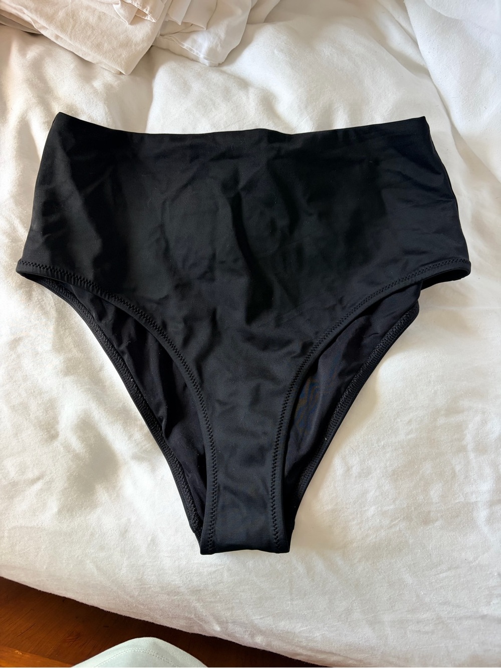 aerie Black High-Waist Cheeky Bottoms